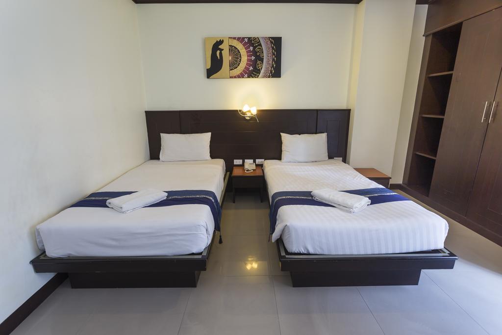 Sharaya Patong Hotel Exterior photo